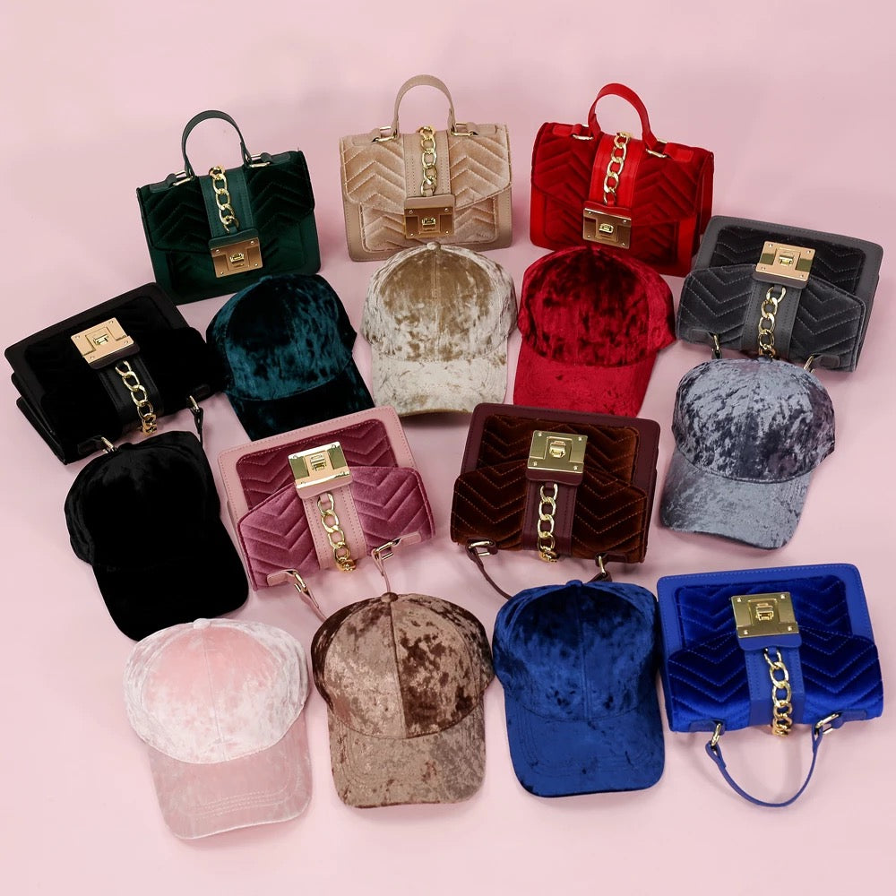 Velvet bag and cap set