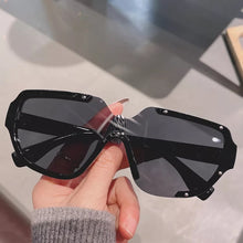Load image into Gallery viewer, Stylez shades
