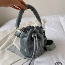 Load image into Gallery viewer, The Bucket bag
